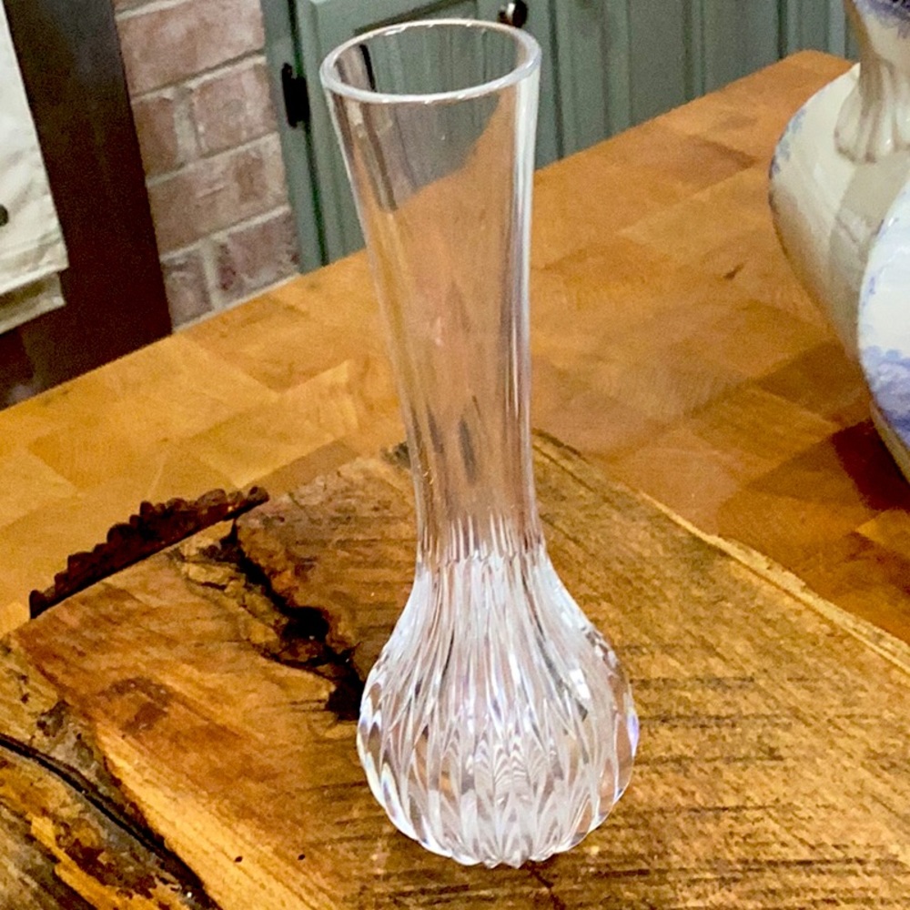 Vintage crystal bud vase